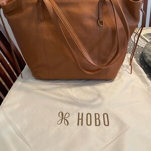 NEW HOBO Tan Leather Slouchy Hobo Bag